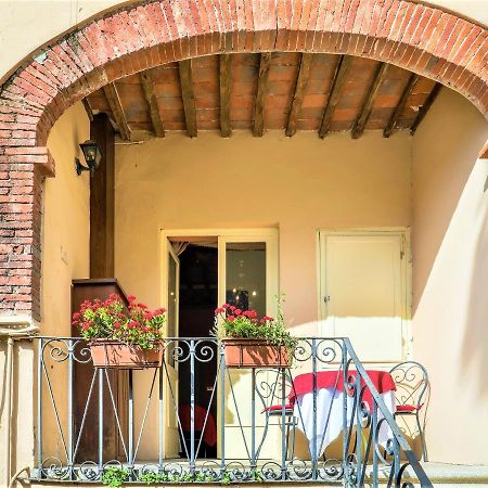 Antica Residenza Santa Chiara -City Center ルッカ エクステリア 写真