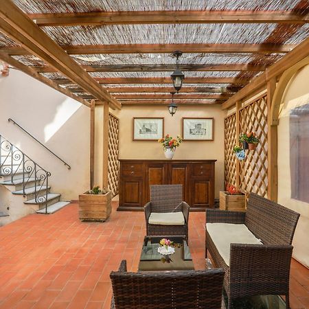Antica Residenza Santa Chiara -City Center ルッカ エクステリア 写真