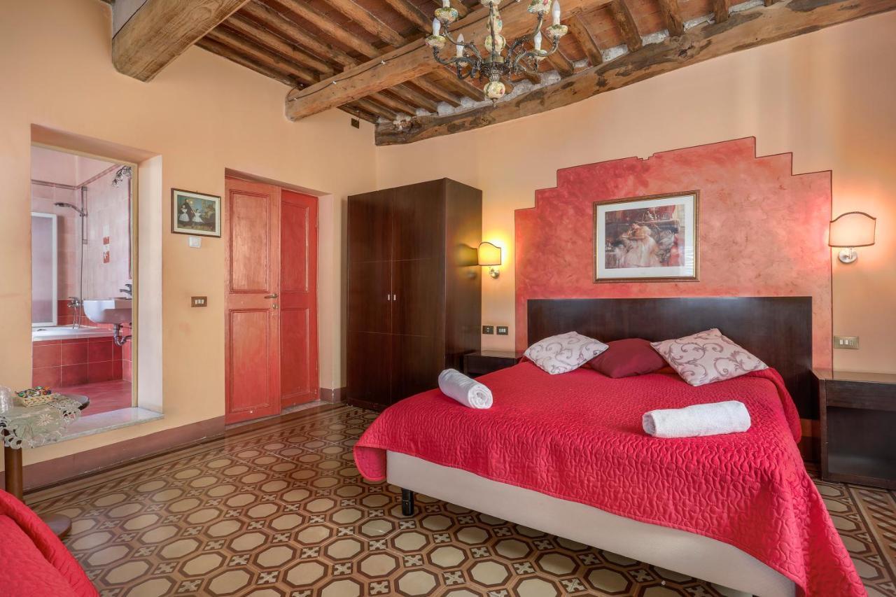 Antica Residenza Santa Chiara -City Center ルッカ エクステリア 写真