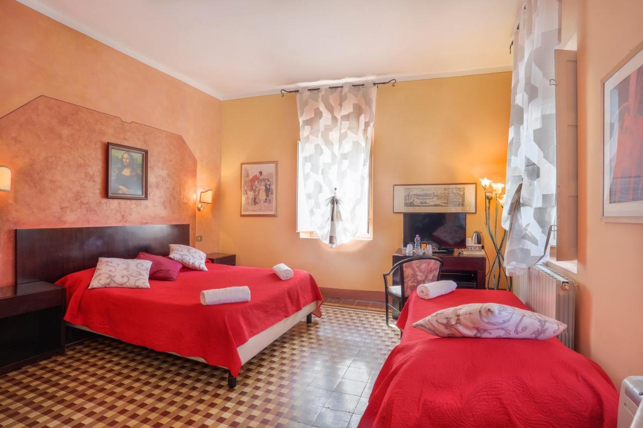Antica Residenza Santa Chiara -City Center ルッカ エクステリア 写真