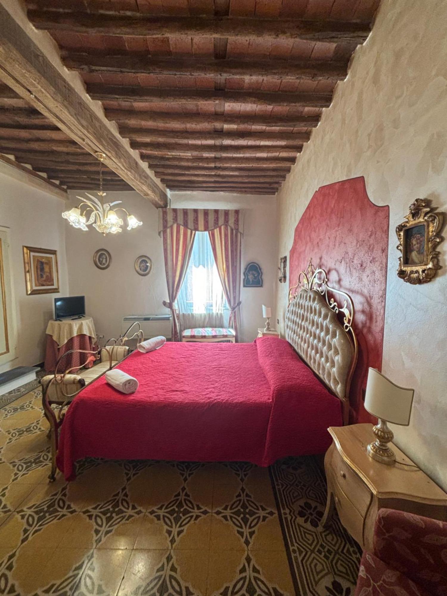 Antica Residenza Santa Chiara -City Center ルッカ エクステリア 写真
