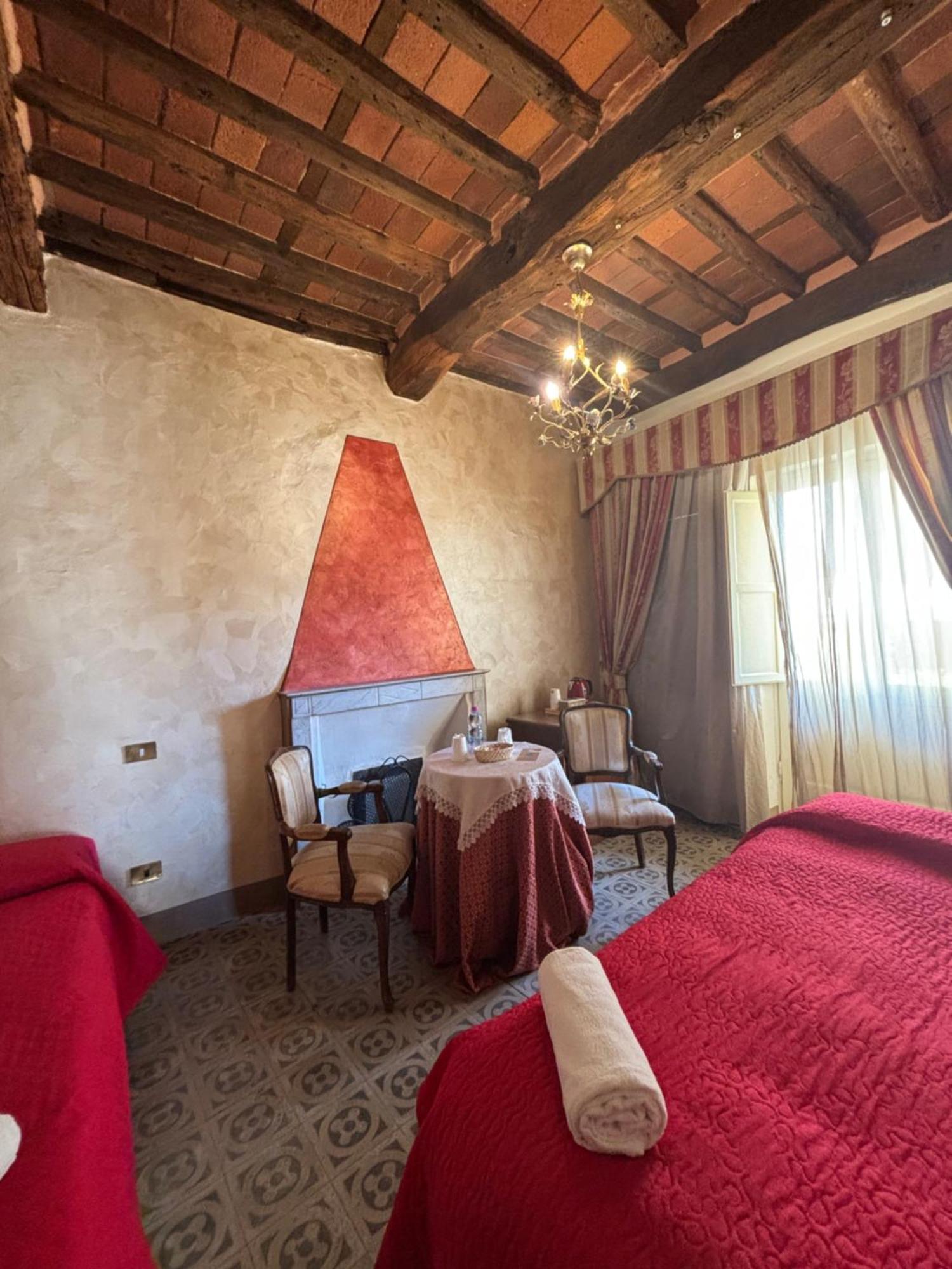 Antica Residenza Santa Chiara -City Center ルッカ エクステリア 写真